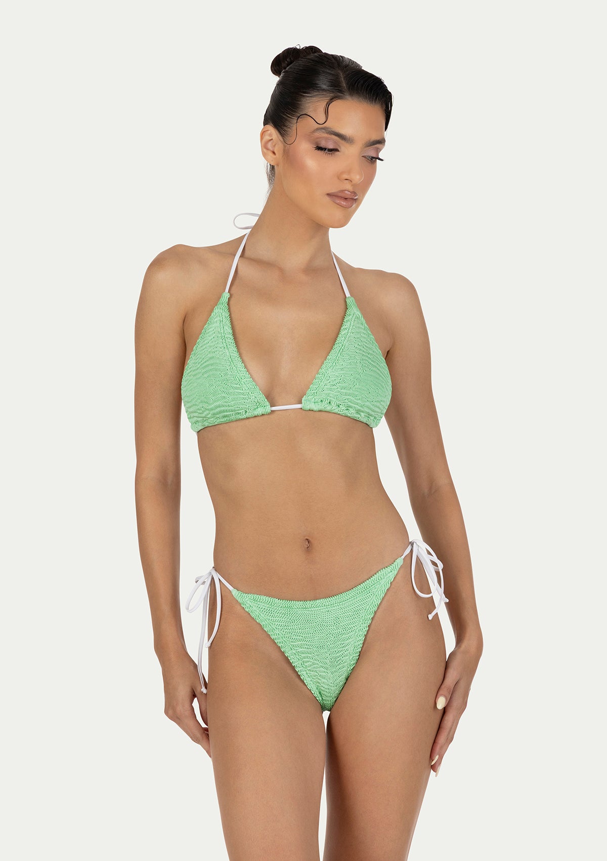 ПОЛОВИНКИ БАНСКИ EMA MINT GREEN