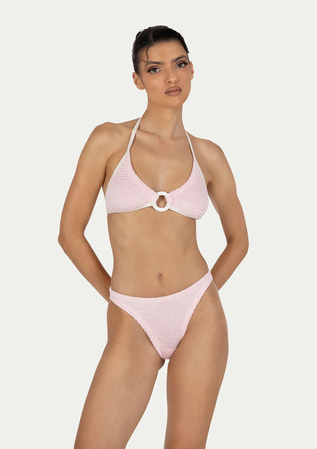 ПОЛОВИНКИ БАНСКИ SAMANTHA PINK CAKE