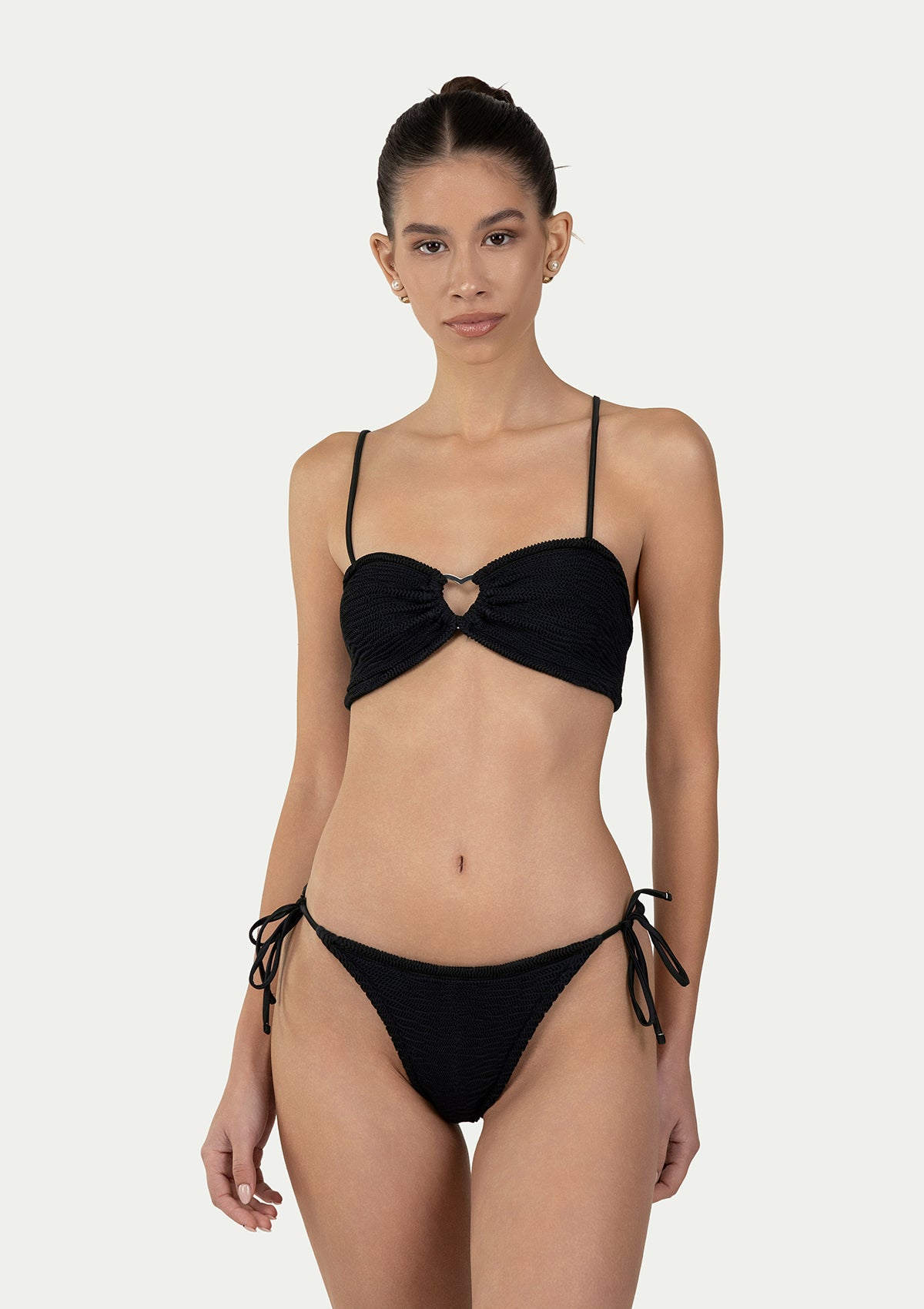 ПОЛОВИНКИ БАНСКИ BRITNEY BLACK