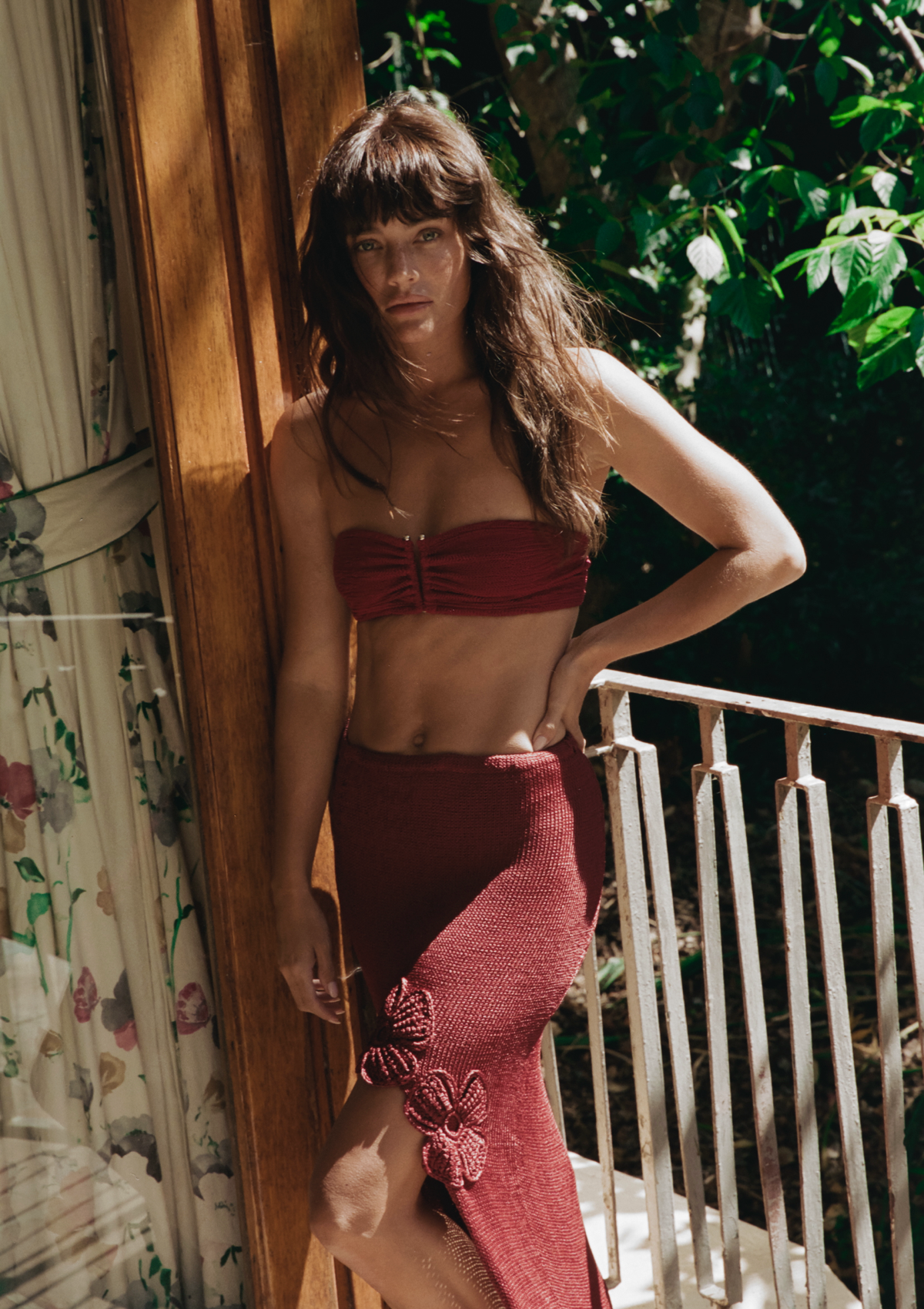 ПЛЕТЕНА ПОЛА LEO BURGUNDY