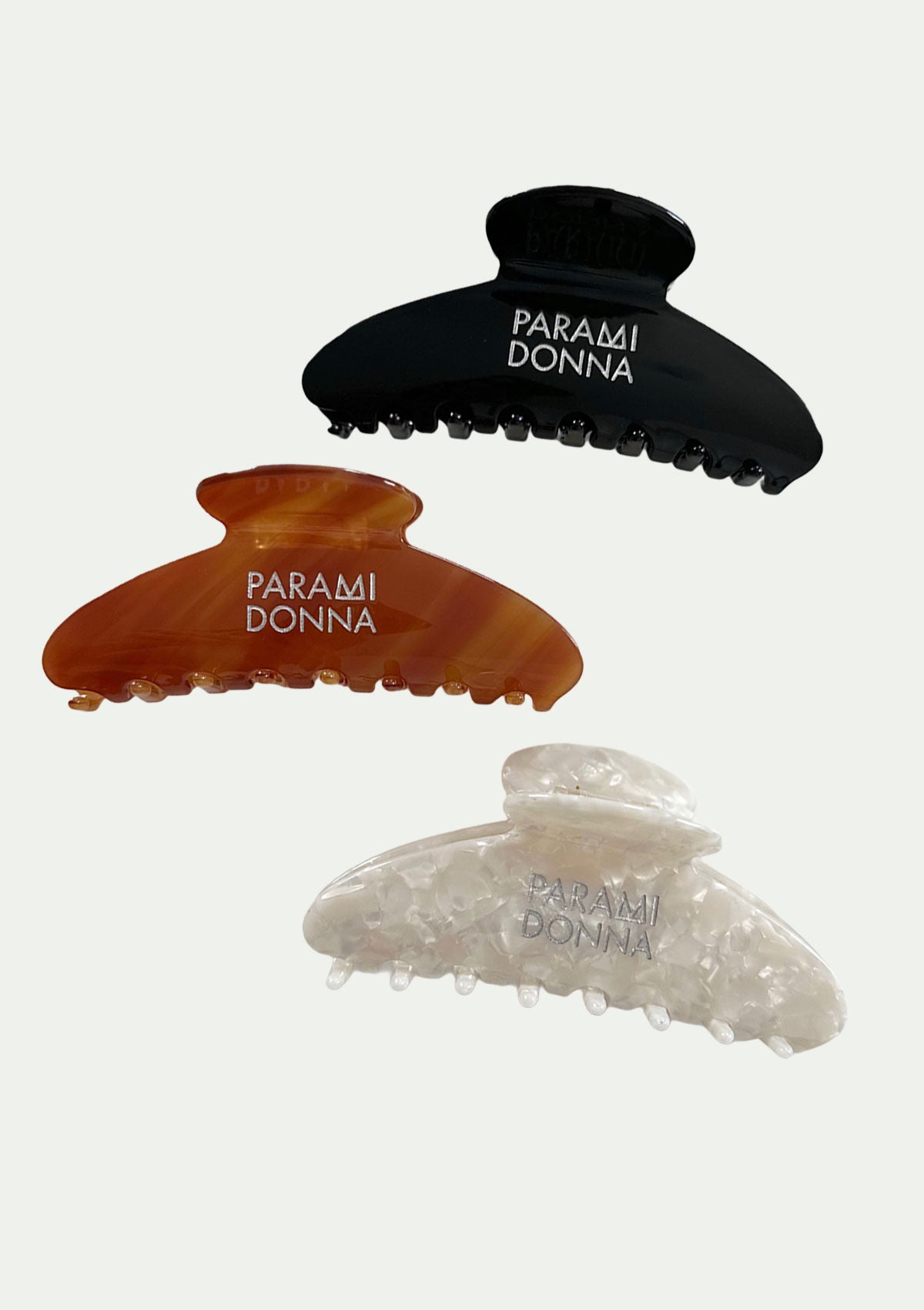 ШНОЛА ЗА КОСА BLACK