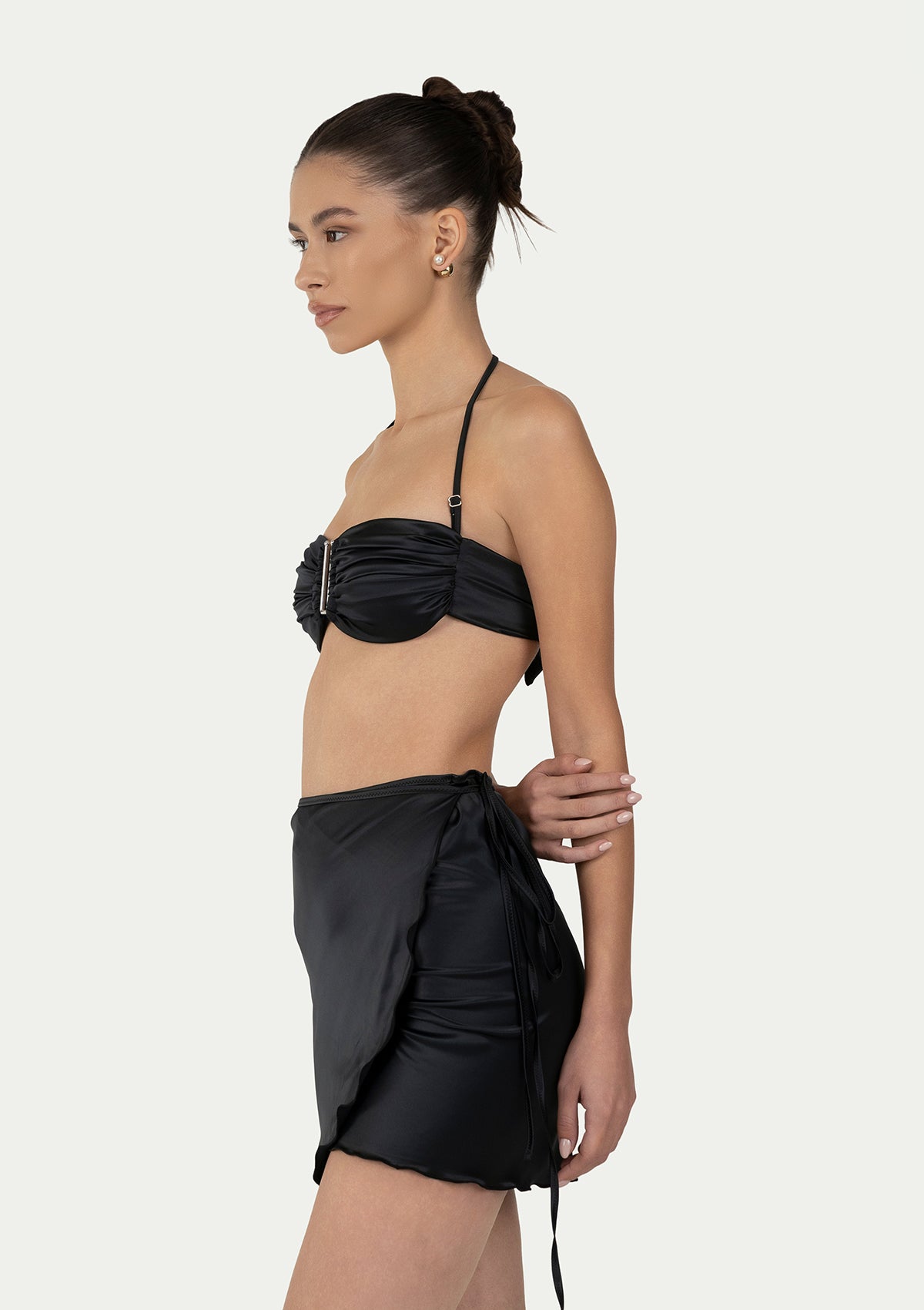 ПЛАЖНО ПАРЕО LEONE BLACK SATIN